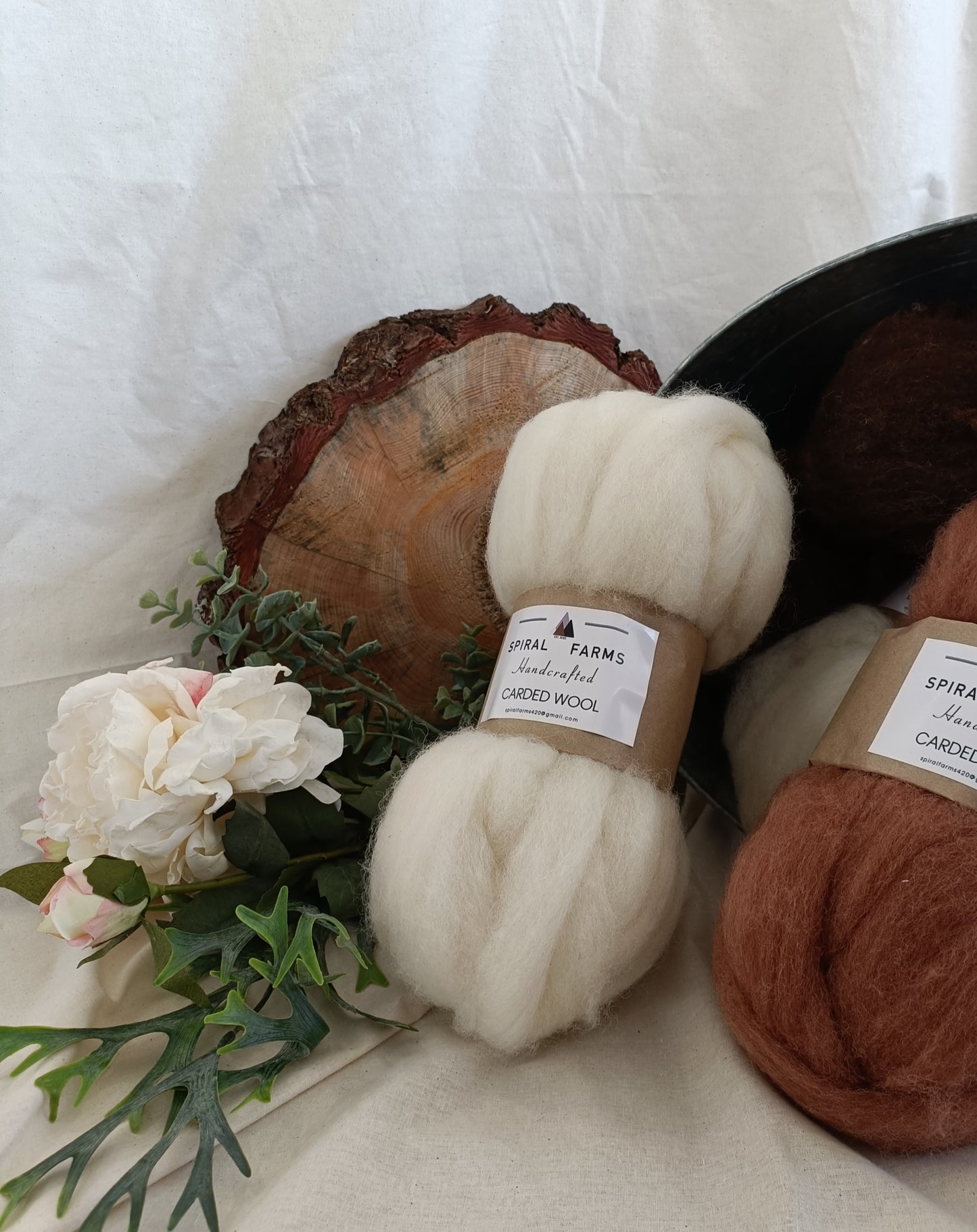 Carded Lamb's Wool Vanilla